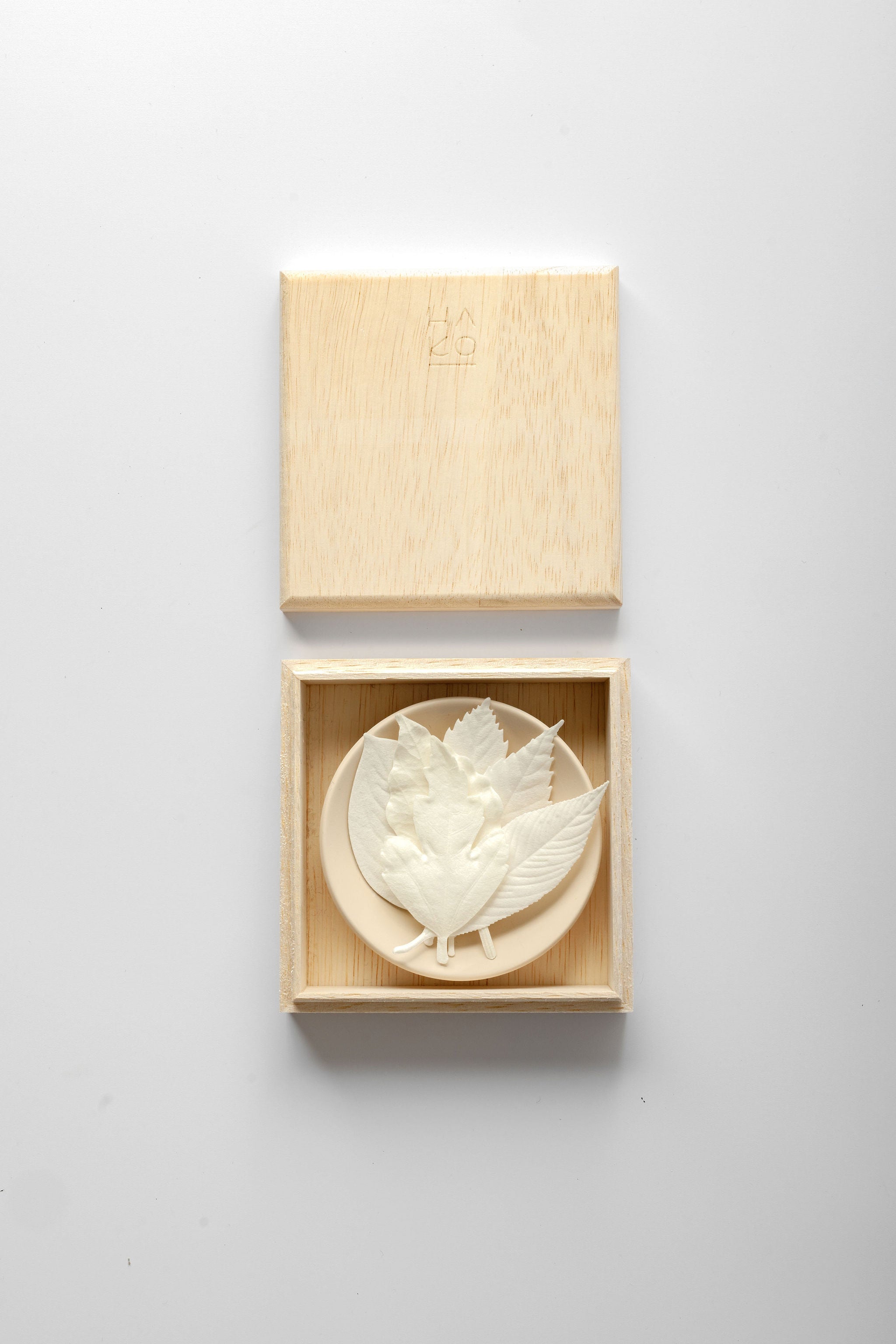 HAKO Paper Incense White Leaf Gift Set