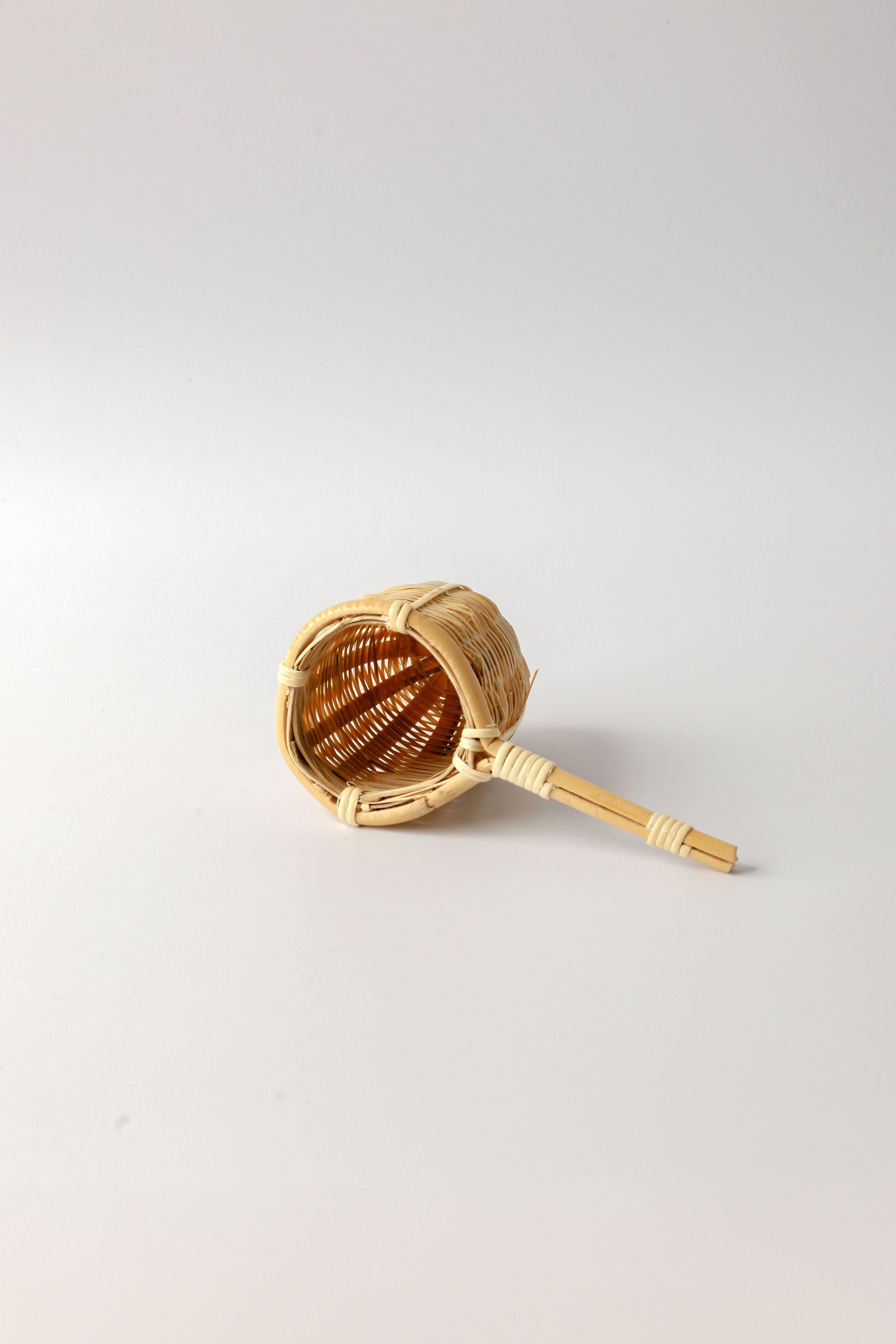 Kiya Bamboo Tea Strainer